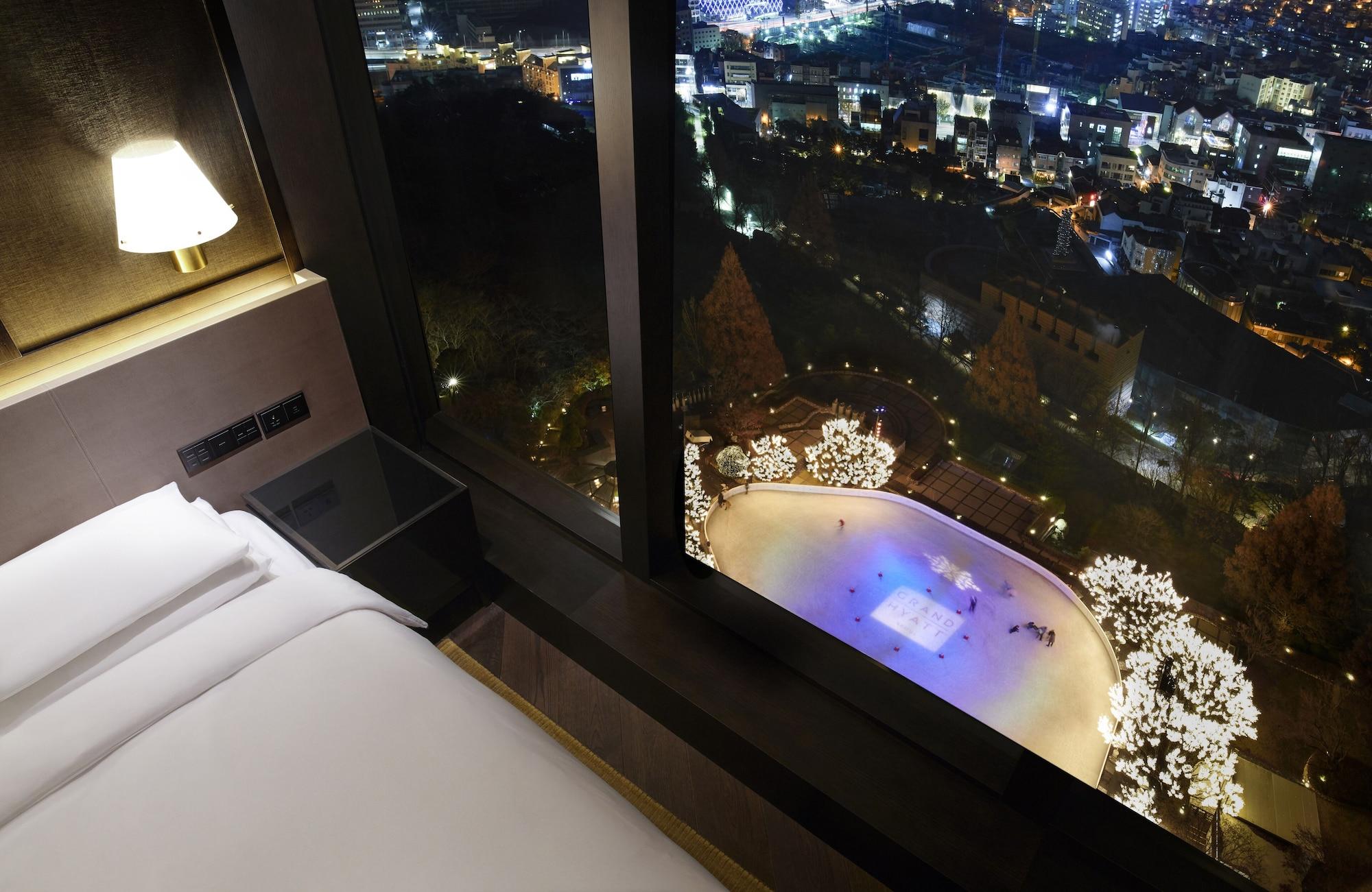 Grand Hyatt Hotel