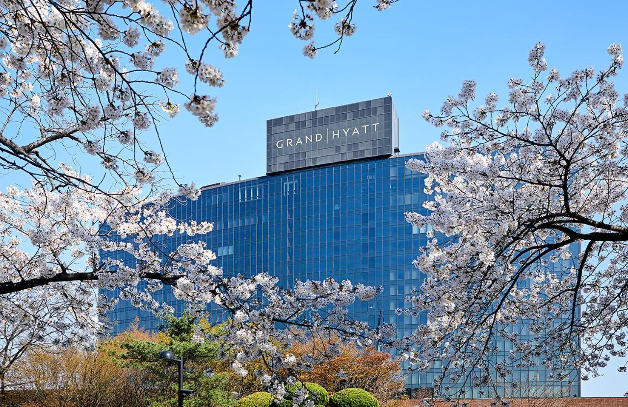 Grand Hyatt Hotel