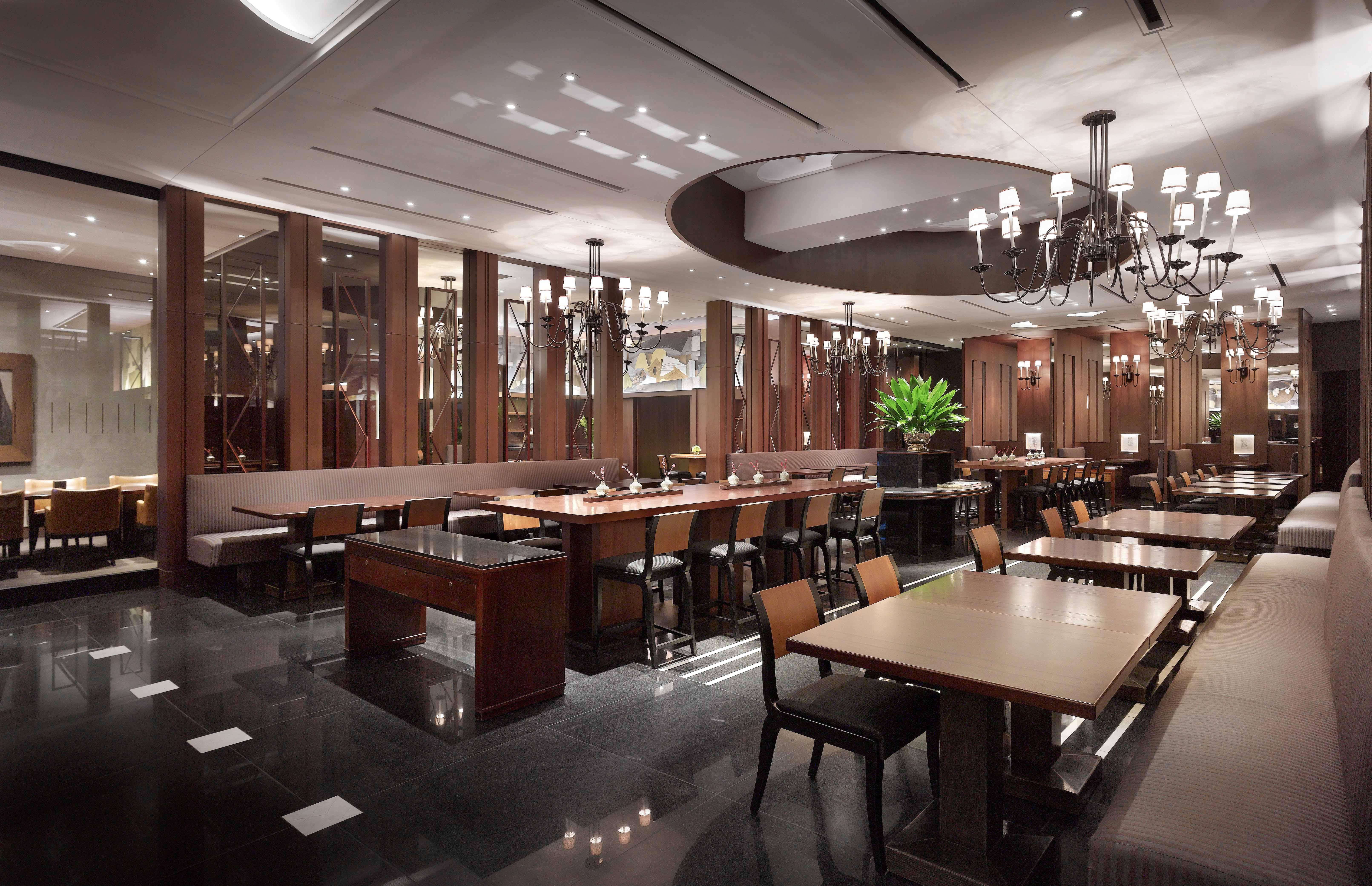 Grand Hyatt Hotel 5*