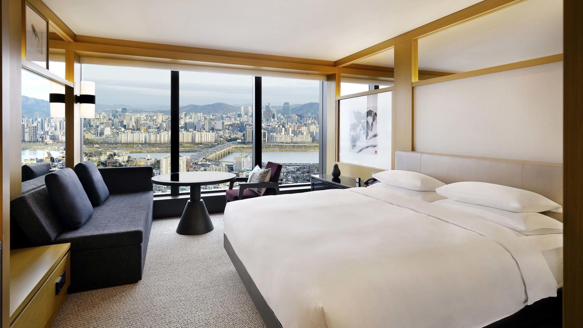 Grand Hyatt