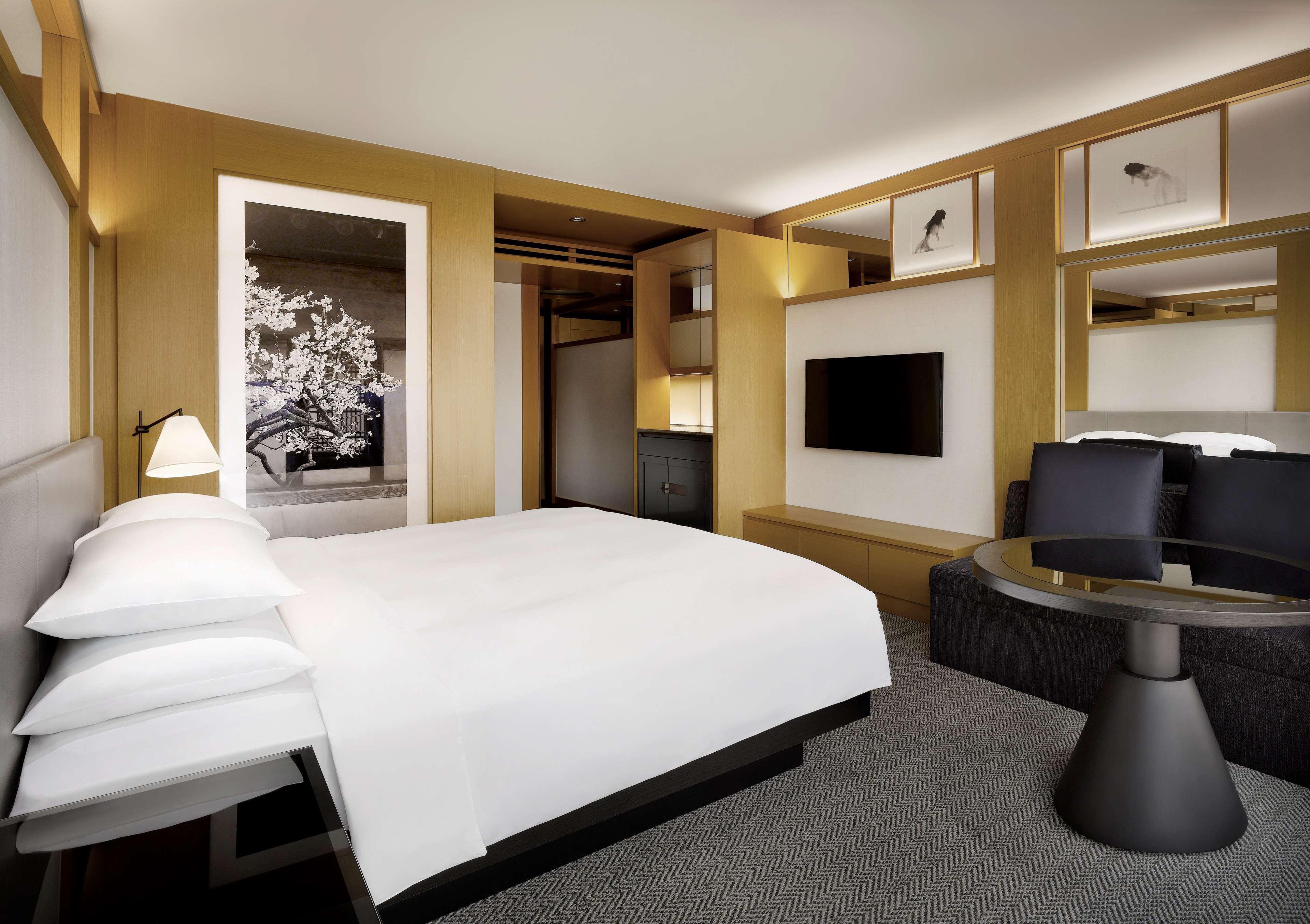 Grand Hyatt Hotel