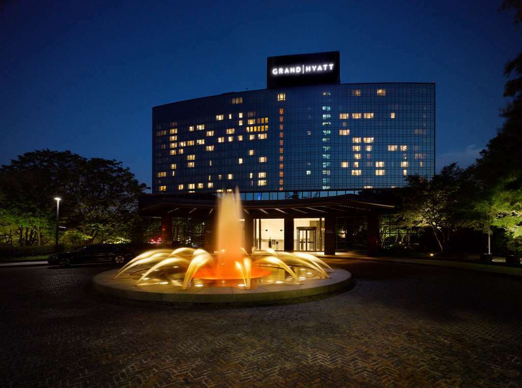 Grand Hyatt Hotel 5*